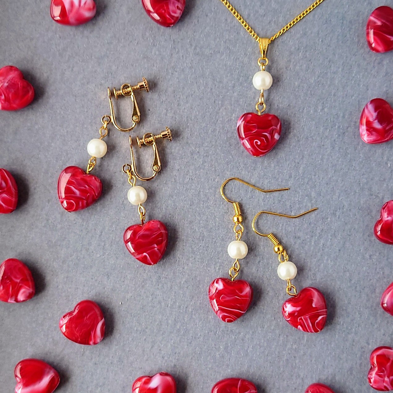 2点セット 魅惑のハート　ペンダント＆ピアス・イヤリング