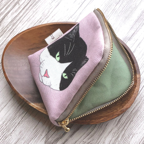感謝価格　レア生地　クレーン猫柄　10cm ファスナープリーツポーチ　人気 感謝価格 SALE 猫柄 16cmファスナーポーチ 人気 ハンドメイド