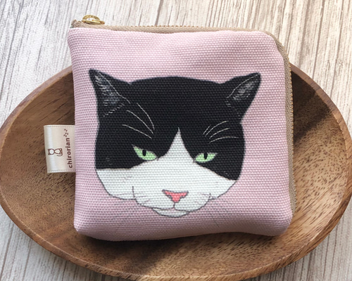 感謝価格　レア生地　クレーン猫柄　10cm ファスナープリーツポーチ　人気 オリジナル生地】ハンサムなハチワレ猫さんのL字ポーチ ポーチ