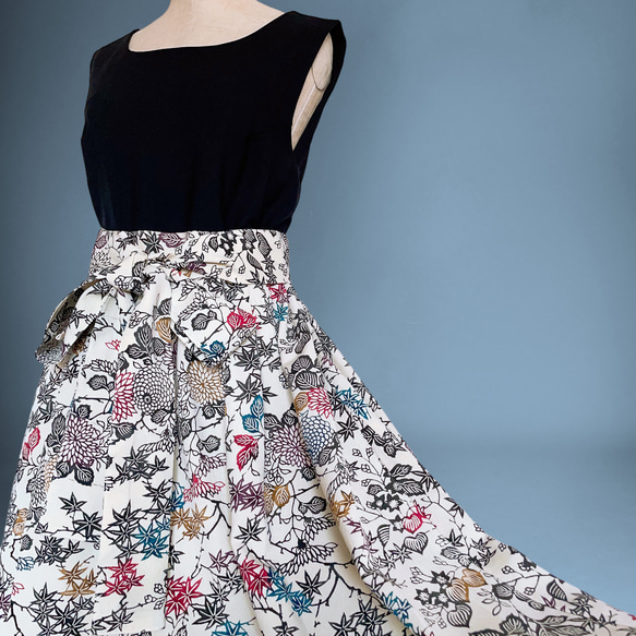 ”和で魅せる”フレアーロングワンピース 着物リメイク リボン ドレス 衣装 演奏会  白黒  M〜LL (B5803) 12枚目の画像
