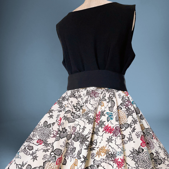 ”和で魅せる”フレアーロングワンピース 着物リメイク リボン ドレス 衣装 演奏会  白黒  M〜LL (B5803) 3枚目の画像
