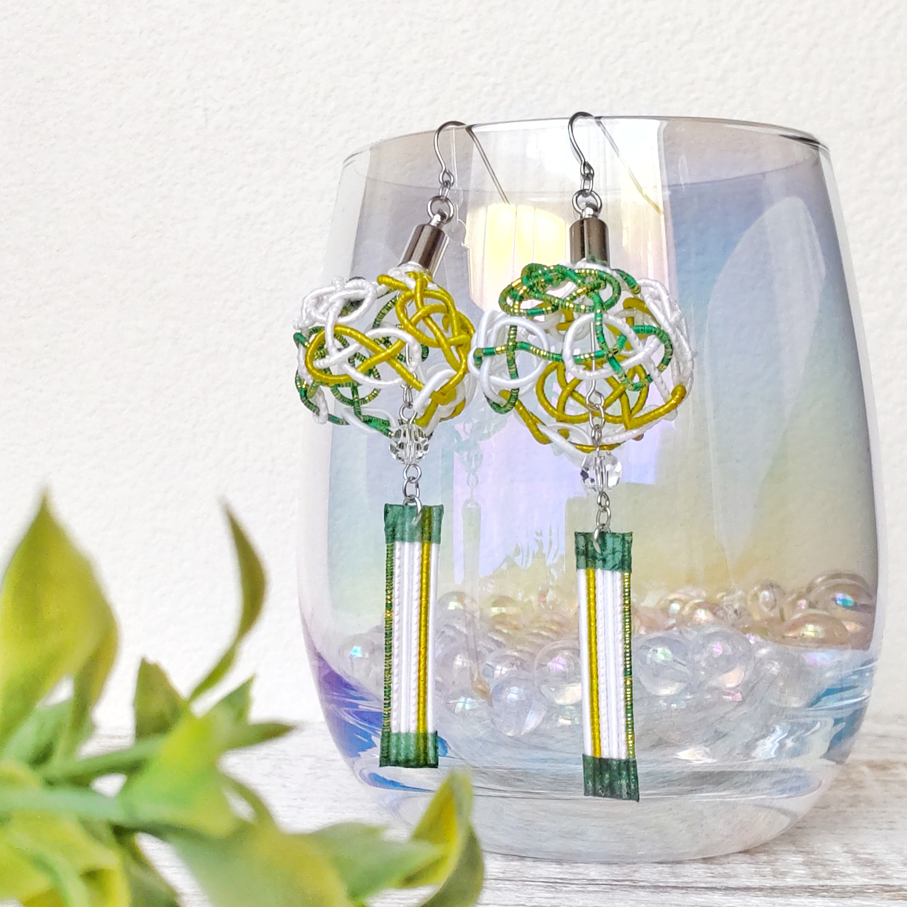 水引×和紙×クリスタル にじいろ風鈴 イヤリング／ピアス【薫風・緑】 浴衣 和装 たむたむ