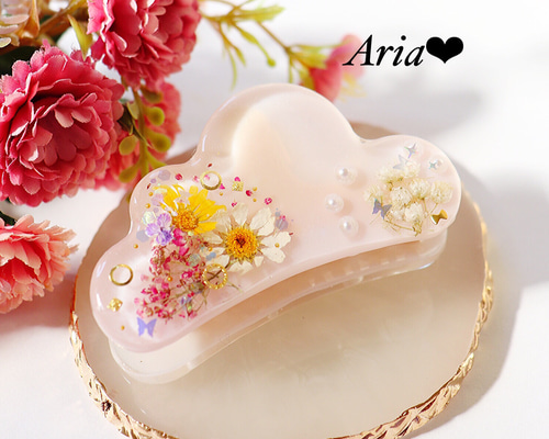 ★押し花ヘアクリップ 雲の形が可愛い♡ 押し花と パールの レジン バンスクリップ・ヘア