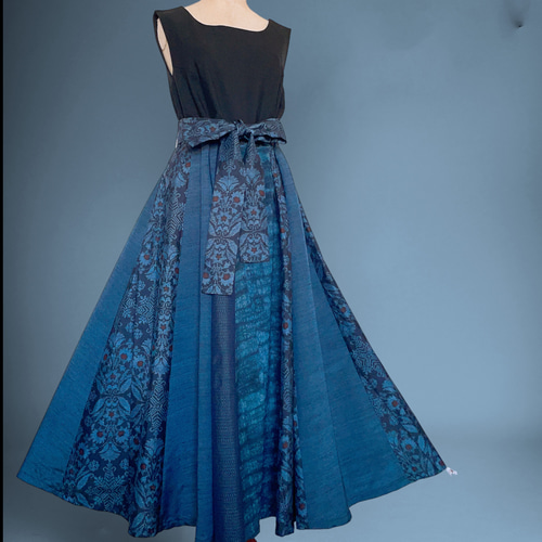 藍染木綿繋ぎ合わせ　ロングワンピース　着物リメイク 楽天市場】【古布アレンジワンピース】高木ふくえ作一点物創作服