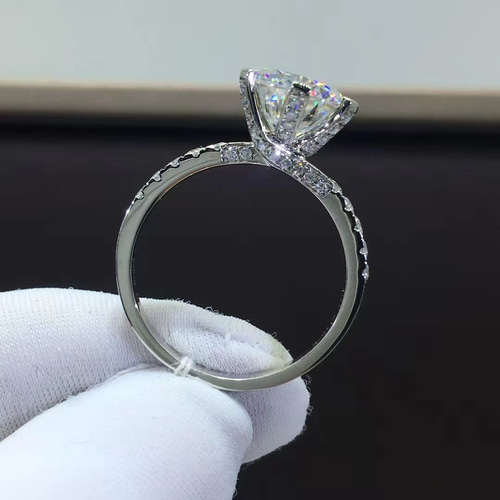 newデザイン白金の薔薇 モアサナイト ダイヤ リング KWG 指輪