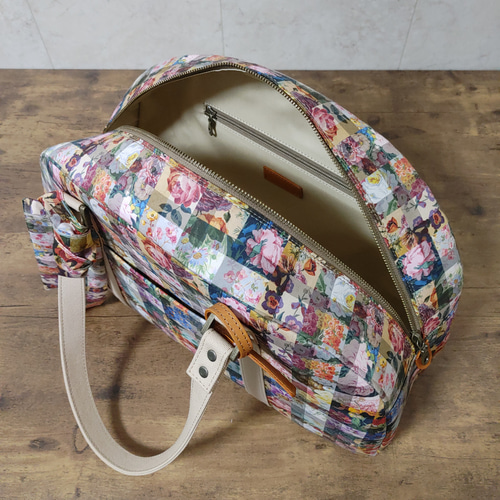 あつ様　ハンドメイド　リバティ　アーカイブギンガム　バッグ　オーダーページ b8b7628bfe0d3a799e492be6f6c2b5