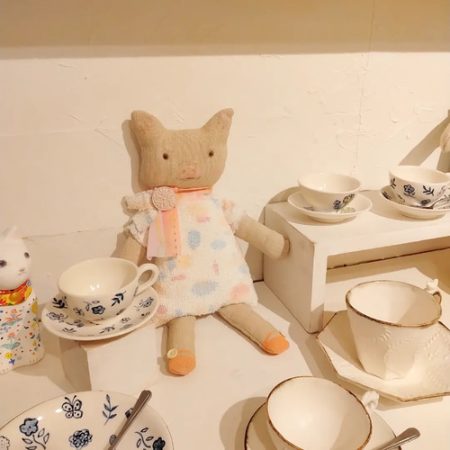 ぶたこちゃんwithピンクのマフラー ぬいぐるみ Miura Atsuko 通販