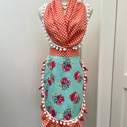 フラメンコ 衣装エプロンピキージョ ピンクポンポン