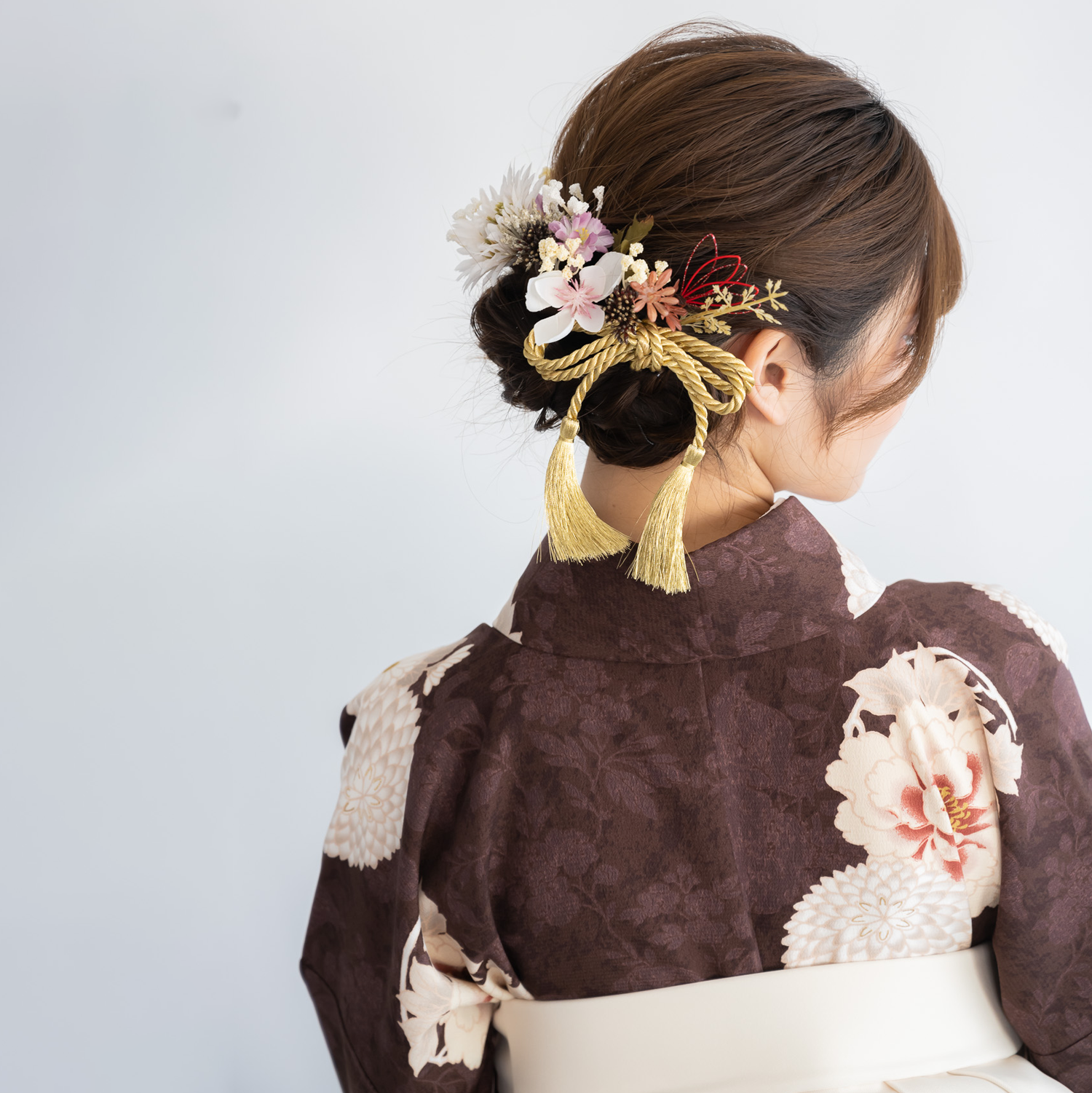 【ミディアム・ロングヘアーの卒業式袴髪飾りC】茶色・白・ベージュの成人式振袖ヘッドドレス・和装前撮り結婚式白無垢・色打掛