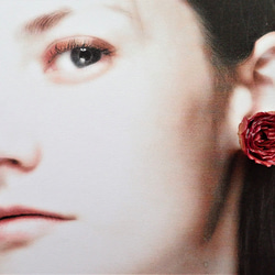 特集掲載　Rosemellia　玫瑰乾燥花　樹脂加工耳環　珍珠後耳扣　❊空郵台灣5-7天 第7張的照片