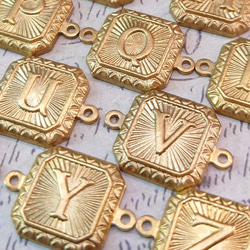 214-S 本ロジウム キュービックジルコニア 馬蹄チャーム 2個 チャーム