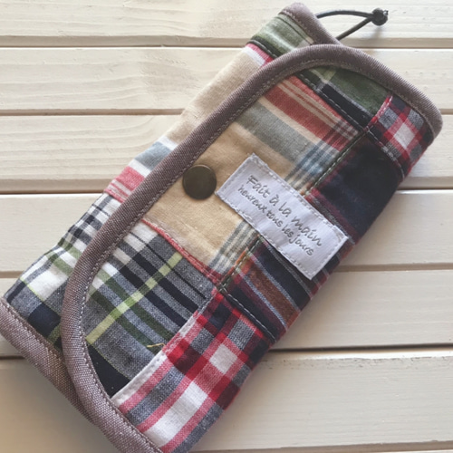 キーケース③ 4連キーケース マドラスパッチ キルティング  