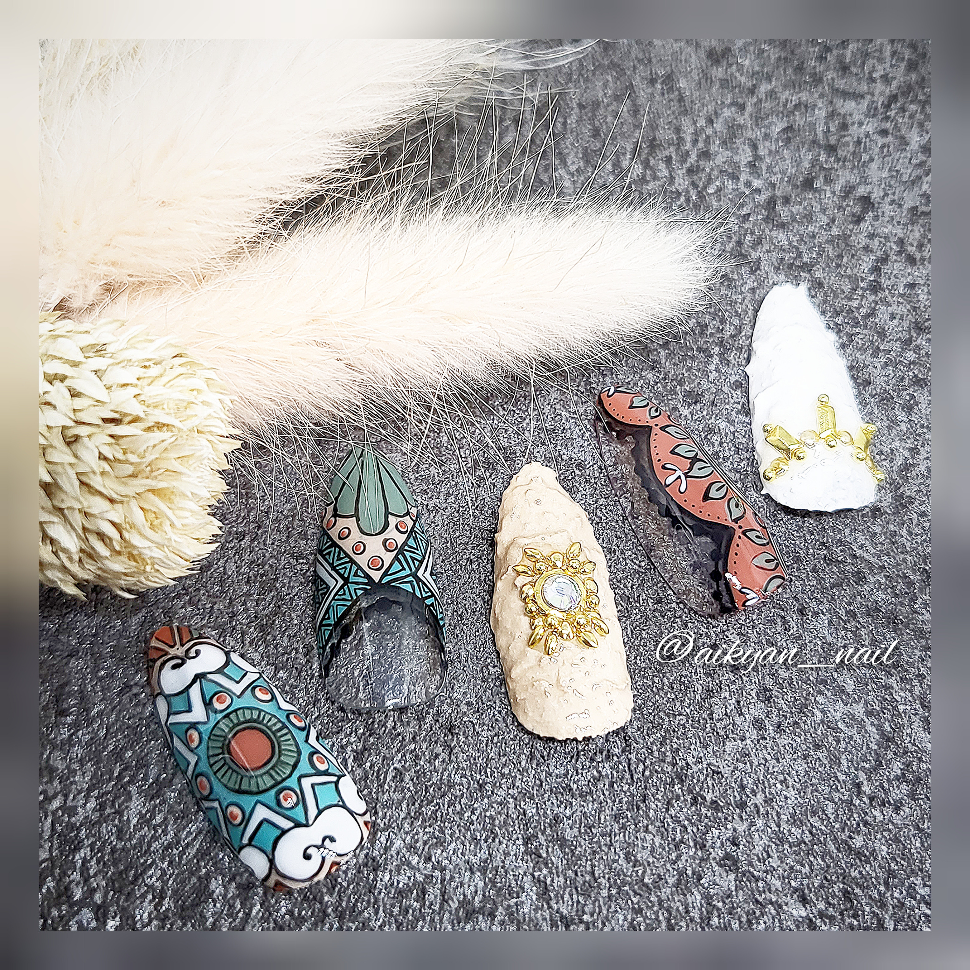 【014】ネイルチップ ボヘミアアート