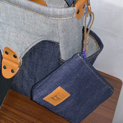 ☆ハンドメイド♪ ＊Mサイズ☆岡山デニム4way♪あおりバッグ☆ポーチ付き ☆ハンドメイド♪ ＊岡山デニム4way♪あおりバッグ ＊便利小物
