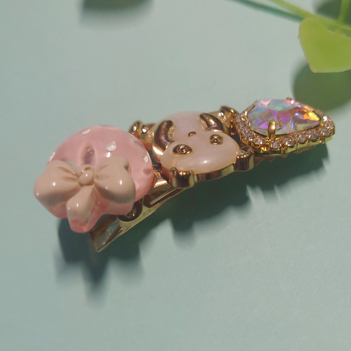 HP⌇﻿ パンダ 苺 ビジュー ヘアクリップ キッズ ゆめかわいい 量産型