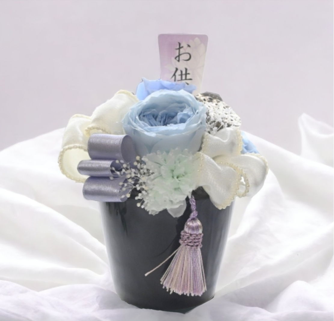 ★送料無料 お供え花【水色】プリザーブドフラワー 仏花 お供え お悔やみ 花 フラワーアレンジメント 4,200円