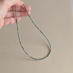 ✦再販まつり2026【14kgf】極小2㎜　細い　天然石アフリカンターコイズのネックレス　お守りアクセサリー（JS８） 5枚目の画像