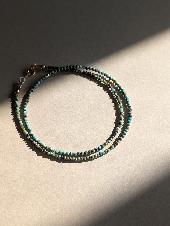 ✦再販まつり2026【14kgf】極小2㎜　細い　天然石アフリカンターコイズのネックレス　お守りアクセサリー（JS８） 6枚目の画像