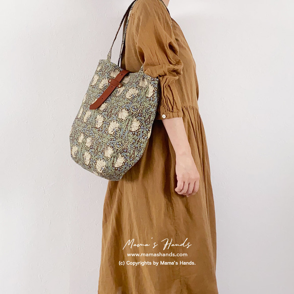 ⭐️已售出7件⭐️《威廉·莫里斯經典款》棕褐色花卉圖案皮革（中號）輕便A4手提包 第3張的照片