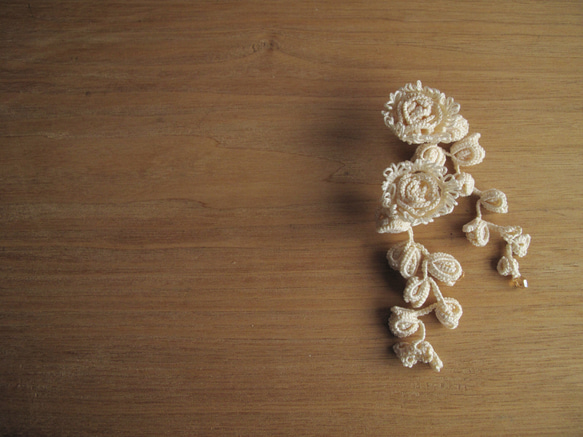 [定制] 耳環，Il fiore e il boccioli_鮮花和花蕾_米色 第2張的照片