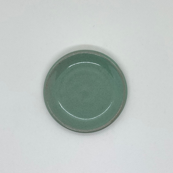 小ぶりな植木鉢　〜レトロな翠色・受け皿付き〜 13枚目の画像