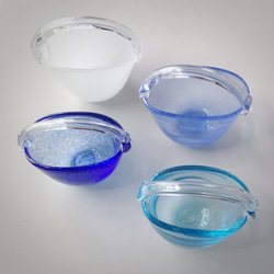 海色ガラスのバッグ形の器　glass  bag 3枚目の画像