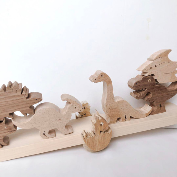 知育玩具　木製 　恐竜シーソー　グラグラゲーム　積み木　出産祝い 3枚目の画像