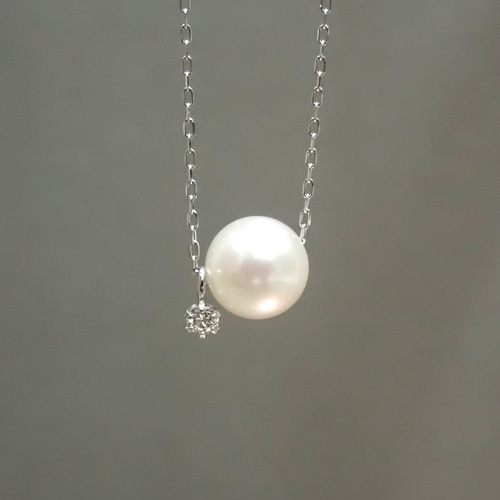 K18WG&アコヤパールのネックレス くわしい 