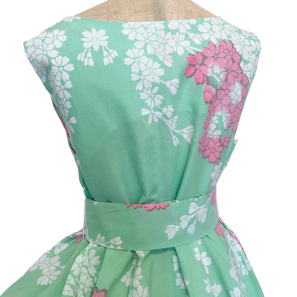 花柄カワイイ ” 浴衣ワンピース ” 膝丈 着物リメイク ワンピース ゆかた 衣装 和柄 ミントグリー 9枚目の画像