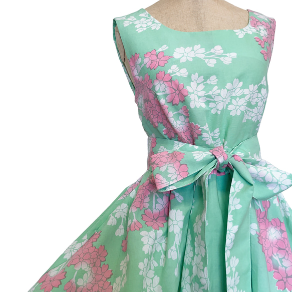 花柄カワイイ ” 浴衣ワンピース ” 膝丈 着物リメイク ワンピース ゆかた 衣装 和柄 ミントグリー 11枚目の画像