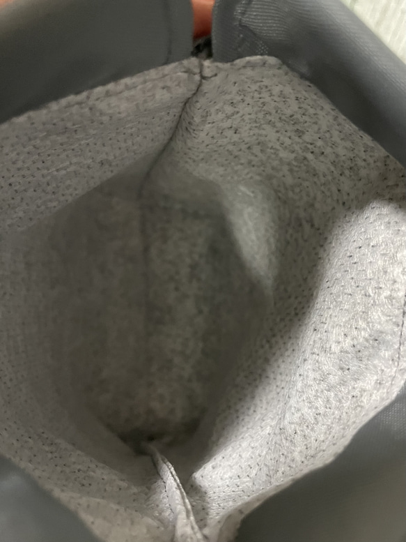 ナイロンオックス生地の消臭マナーポーチ　口大きめ　グレイ 4枚目の画像