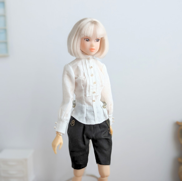 942【momokoDOLLシャツ】白のピンタックブラウス※1/6ドール服 7枚目の画像