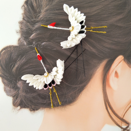 羽ばたく門出に❁ 鶴 白 つまみ細工髪飾り 七五三 成人式 結婚式