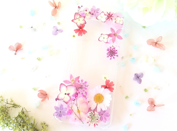 【全機種対応】ピンク系☆押し花フレームの推し活スマホケース 1枚目の画像