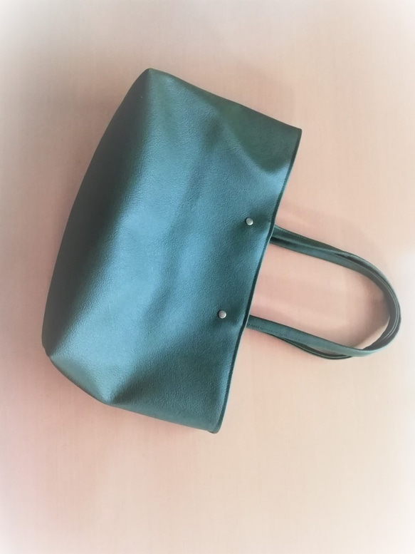 深緑色のミニ横長シンプルトートバッグ「Creema限定」 2枚目の画像