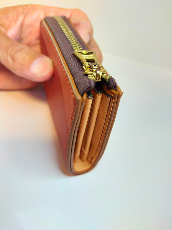 L字ファスナーのミニ財布 3枚目の画像