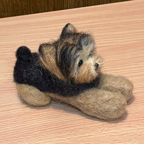 人気を誇る 限定品♡ハンドメイド❤︎羊毛フェルト ヨークシャーテリア 羊毛フェルト
