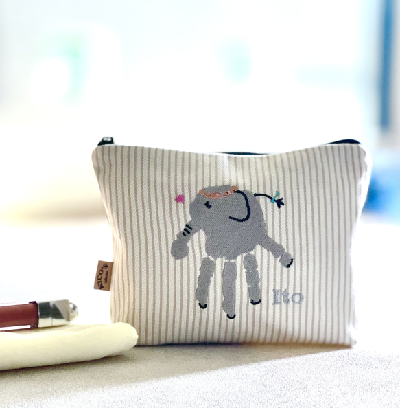 オーダーメイド】手形アート象さんのストライプポーチ 雑貨