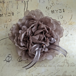灰（グレー） コサージュ の人気通販｜Creema(クリーマ) 国内最大の