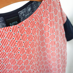 赤ストライプ刺繍柄布帛Tシャツロング丈 10枚目の画像