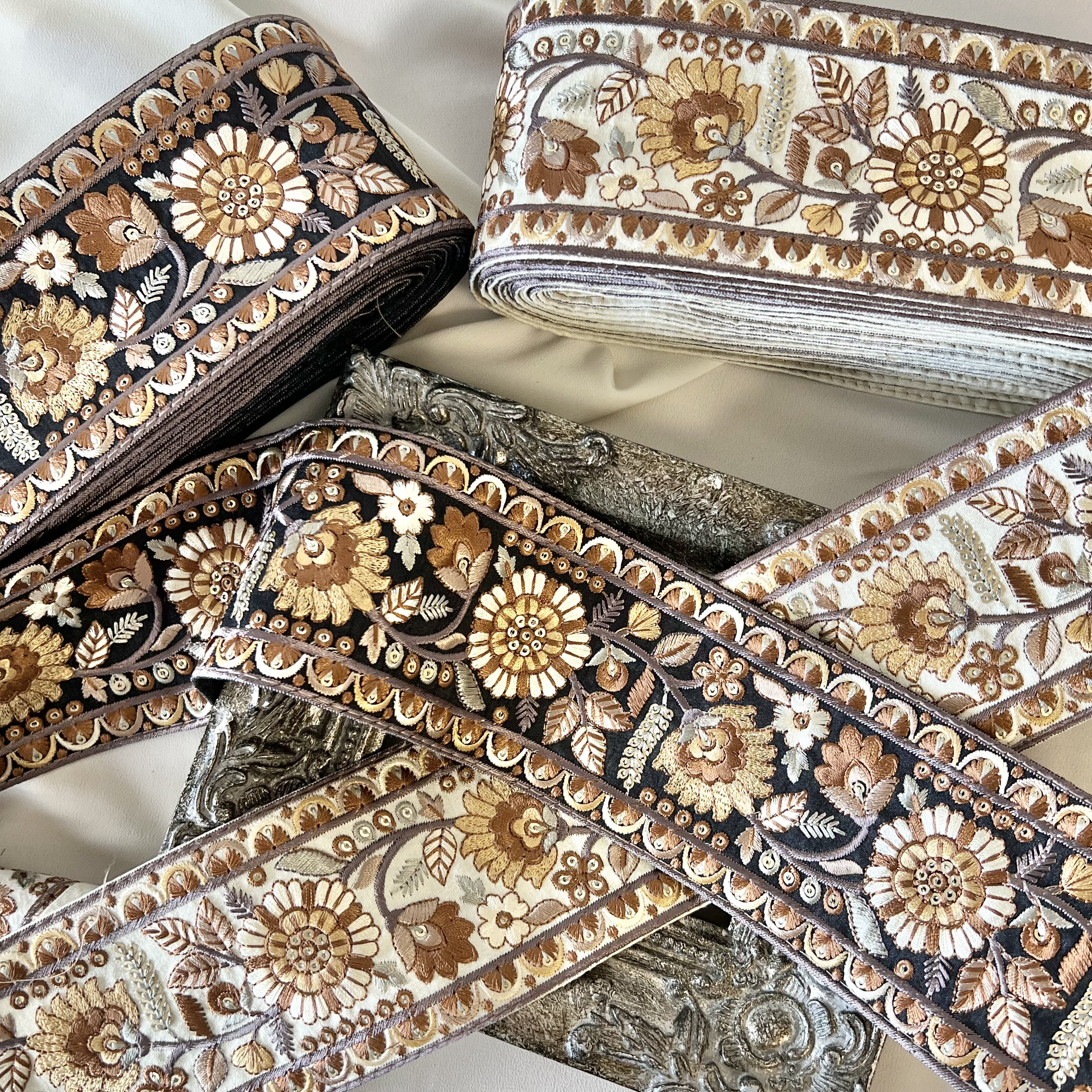 50cm インド刺繍リボン シルク 花柄 #ws24 リボン・テープ La