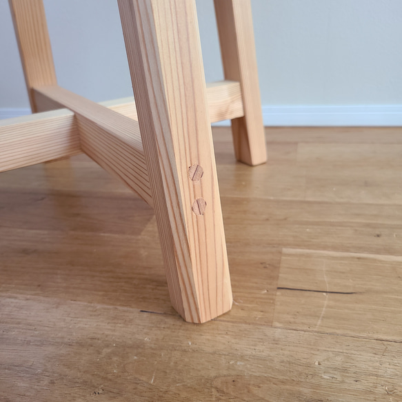 個性的杉スツール　椅子　職人　手作り　無垢材　天然　椅子　サイドテーブル　 10枚目の画像