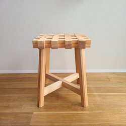 個性的杉スツール　椅子　職人　手作り　無垢材　天然　椅子　サイドテーブル　 8枚目の画像