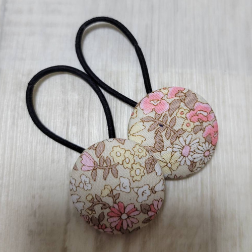 人気の新作 27mm くるみボタン お花 小花柄 ヘアゴム menma ヘアゴム ヘアゴム
