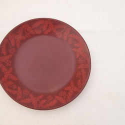 骨董漆器　赤平皿に絵付け　実のある植物 6枚目の画像