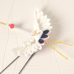 羽ばたく門出に❁ 鶴 白 つまみ細工髪飾り 七五三 成人式 結婚式