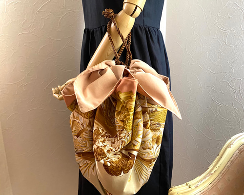 vintage scarf draw string balloon bag スカーフリメイク 巾着
