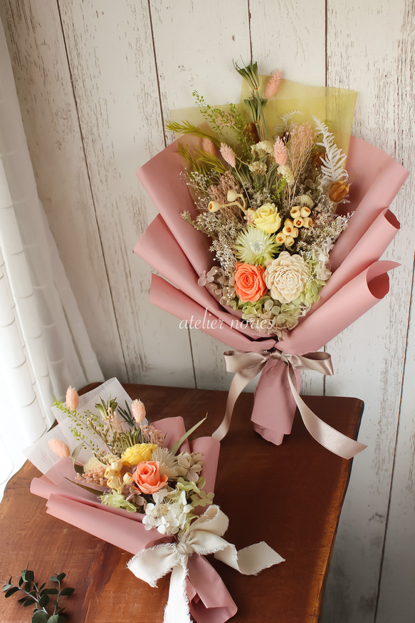 再販2 エレーヌ　プリザーブドフラワーとドライフラワーの花束（L)サイズ　韓国風ラッピングで華やかに。贈り物に 5枚目の画像