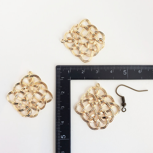 中国　骨董　真鍮？ 骨董品 火鉢 真鍮製 - メルカリ