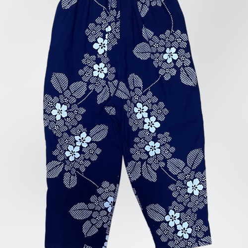 紫陽花柄浴衣地のセットアップ 袖なしブラウス＆パンツ［150